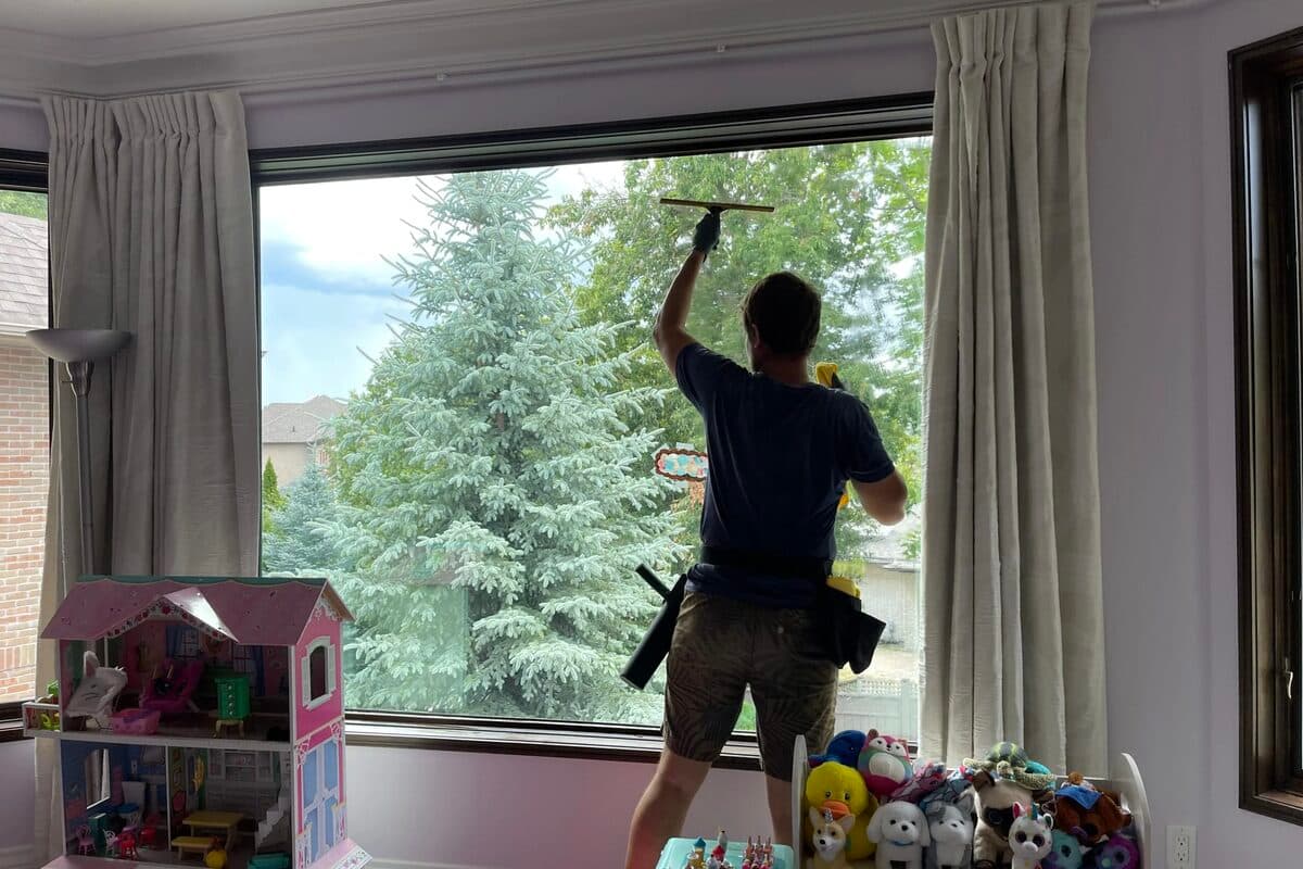 Interior Window Cleaning